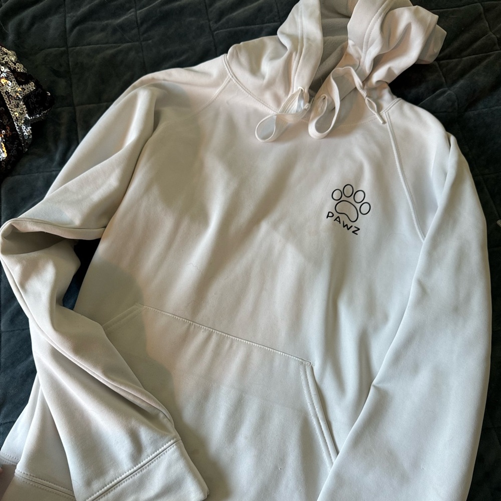 Pawz hoodie small